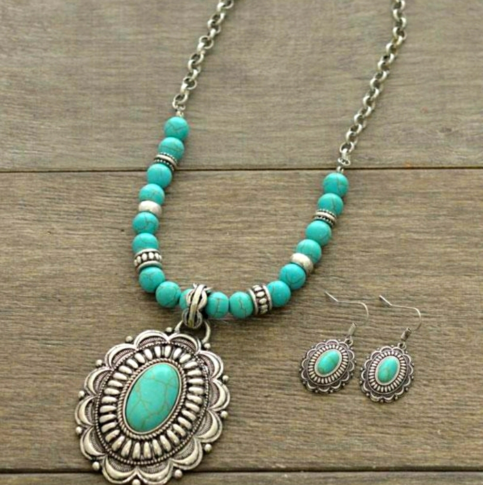 Turquoise necklace and earring set